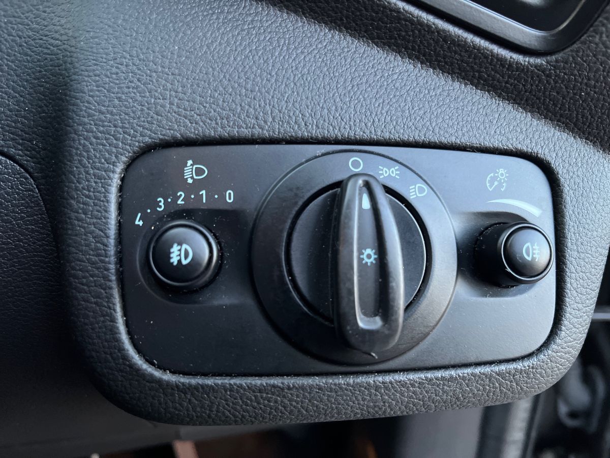 Used Ford Kuga 2018 for sale - 76650664: Photo 37