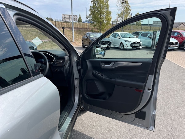 Used Ford Kuga 2022 for sale - 75568130: Photo 44