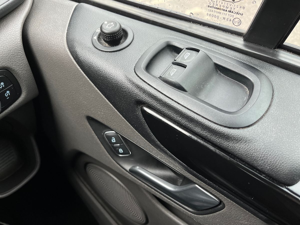 Used Ford Transit Custom 2022 for sale - 76565835: Photo 16