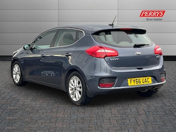 Used Kia Ceed 2016 for sale - 76525905: Photo