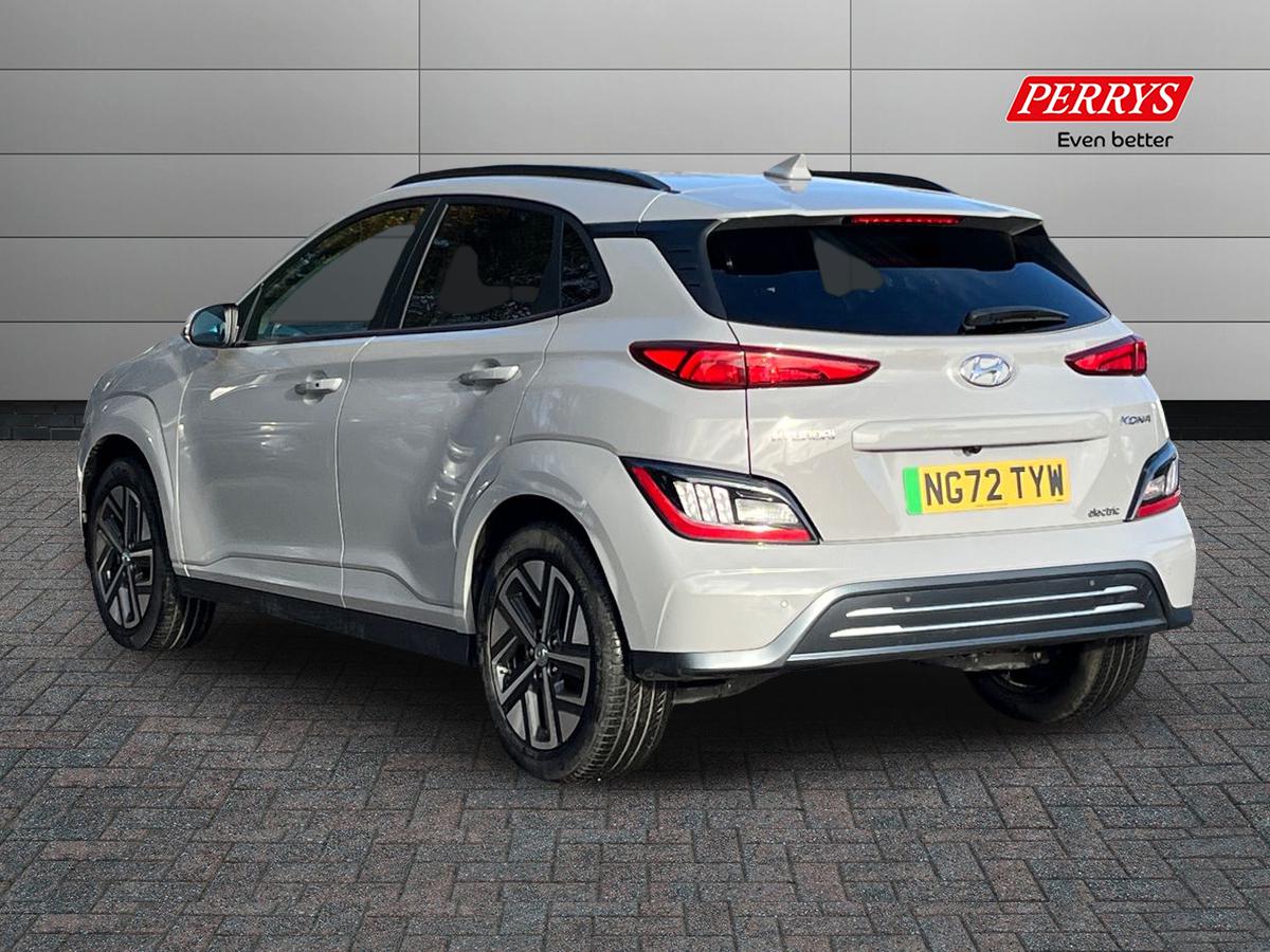 Used Hyundai KONA 2023 for sale - 76748625: Photo 2
