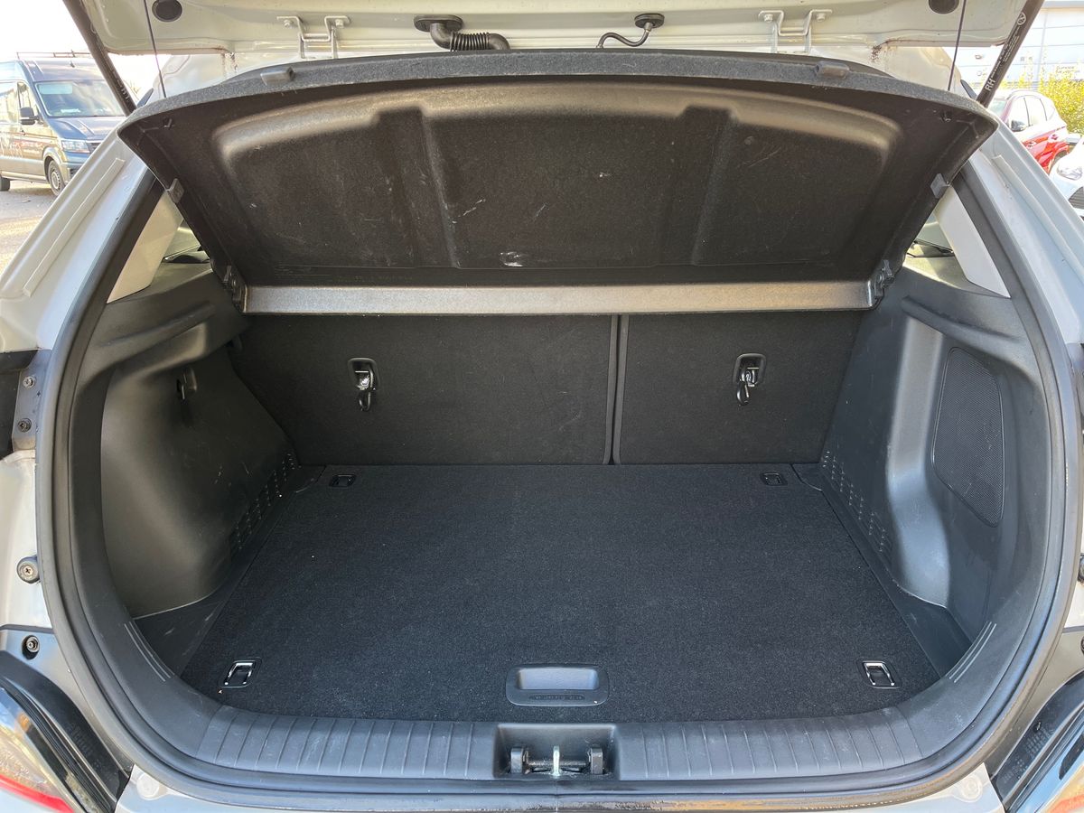 Used Hyundai KONA 2023 for sale - 76748625: Photo 20