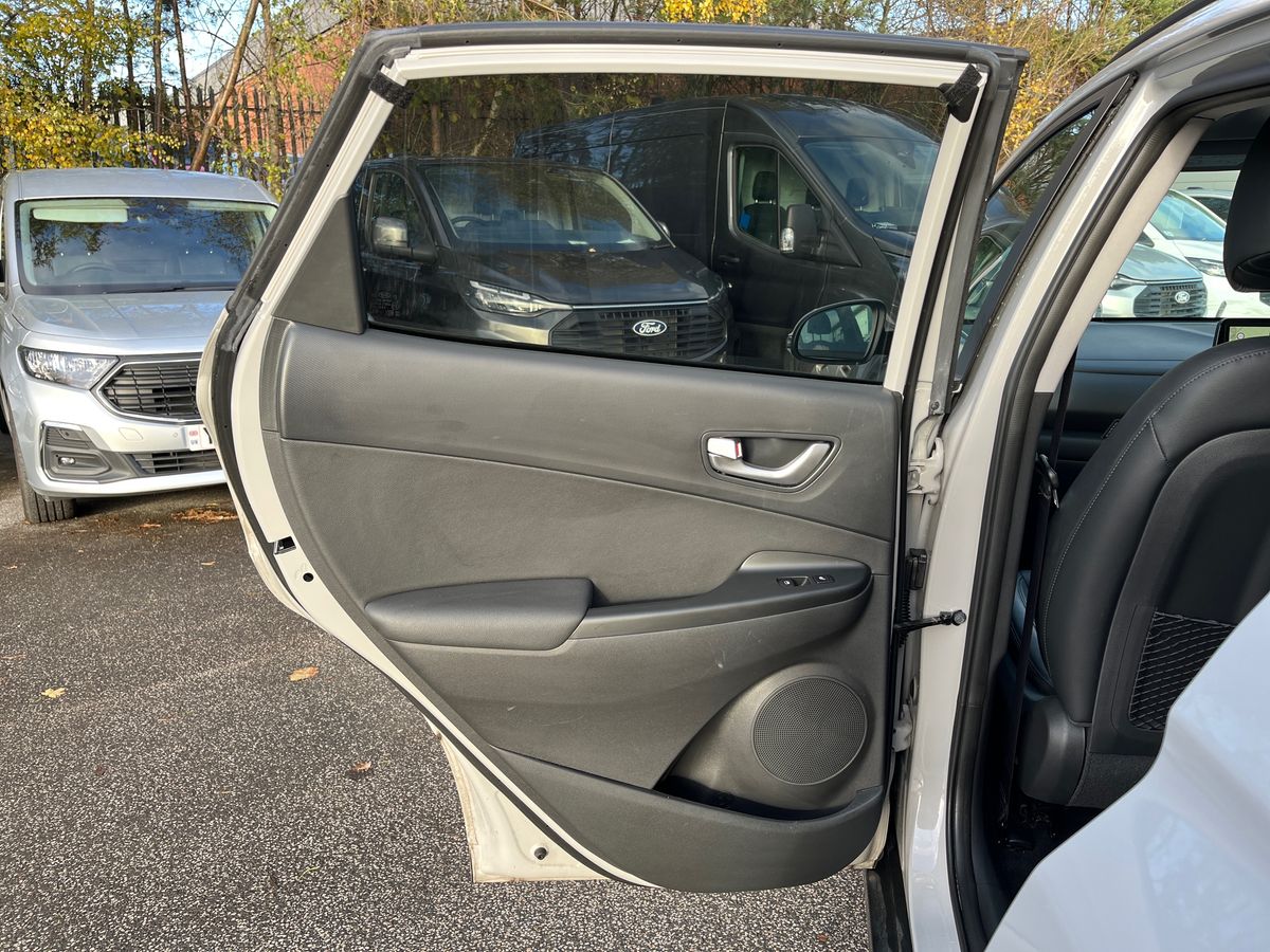 Used Hyundai KONA 2023 for sale - 76748625: Photo 33