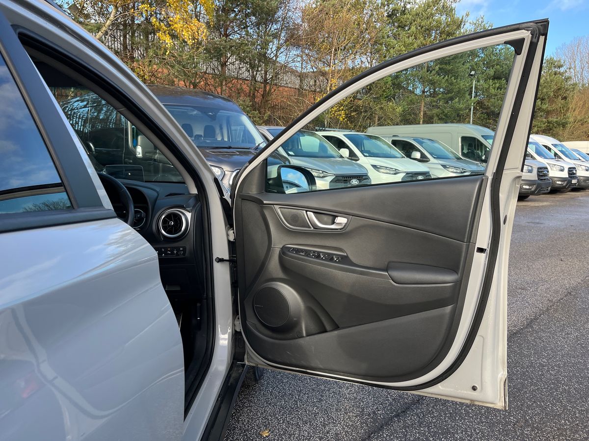 Used Hyundai KONA 2023 for sale - 76748625: Photo 52