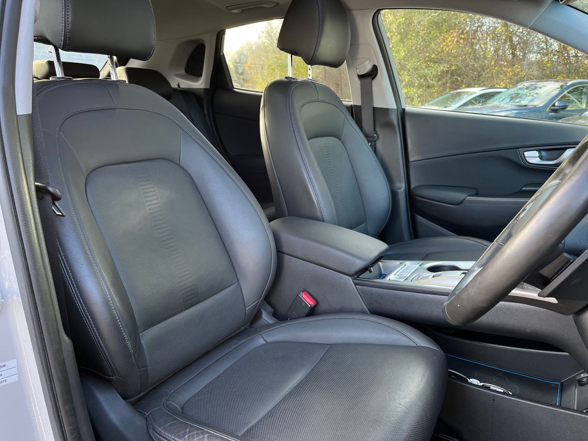 Used Hyundai KONA 2023 for sale - 76748625: Photo 53