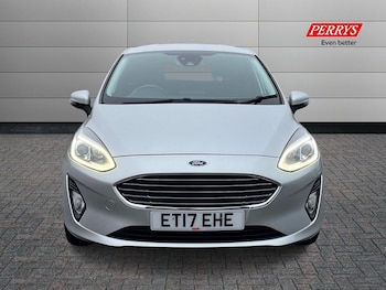 Used Ford Fiesta 2017 for sale - 77240488: Photo