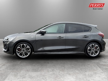 Used Ford Focus 2022 for sale - 78900418: Photo