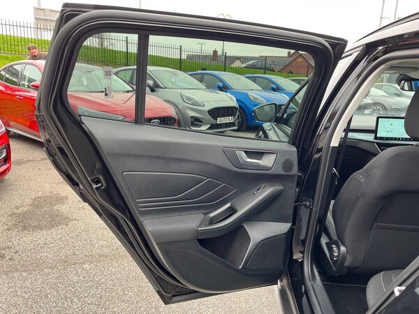 Used Ford Focus 2025 for sale - 76310953: Photo 36