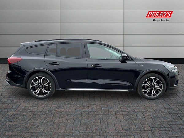 Used Ford Focus 2025 for sale - 76310953: Photo 4