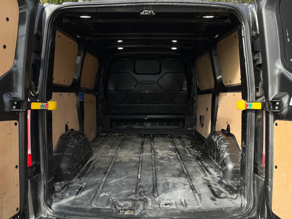 Used Ford Transit Custom 2022 for sale - 76192251: Photo 17