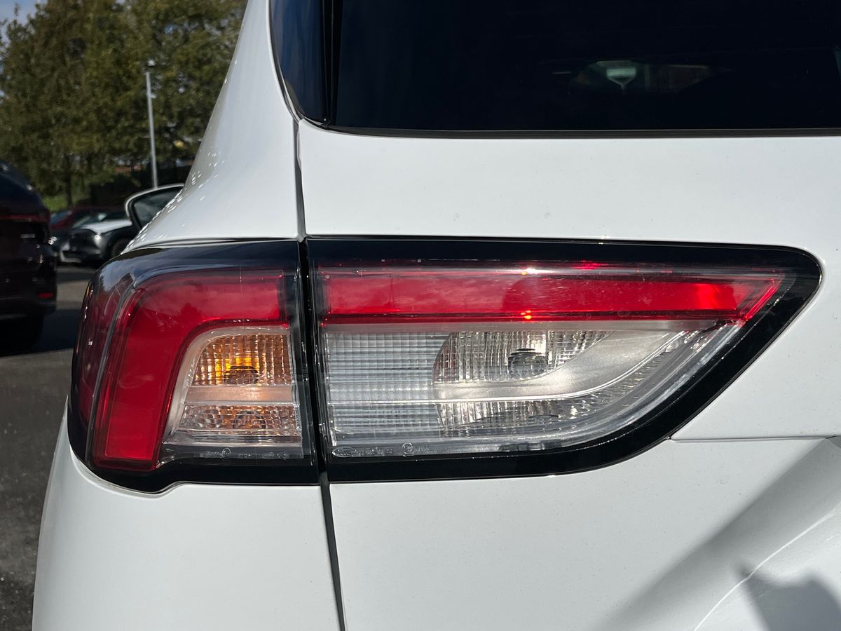 Used Ford Kuga 2023 for sale - 76341168: Photo 23