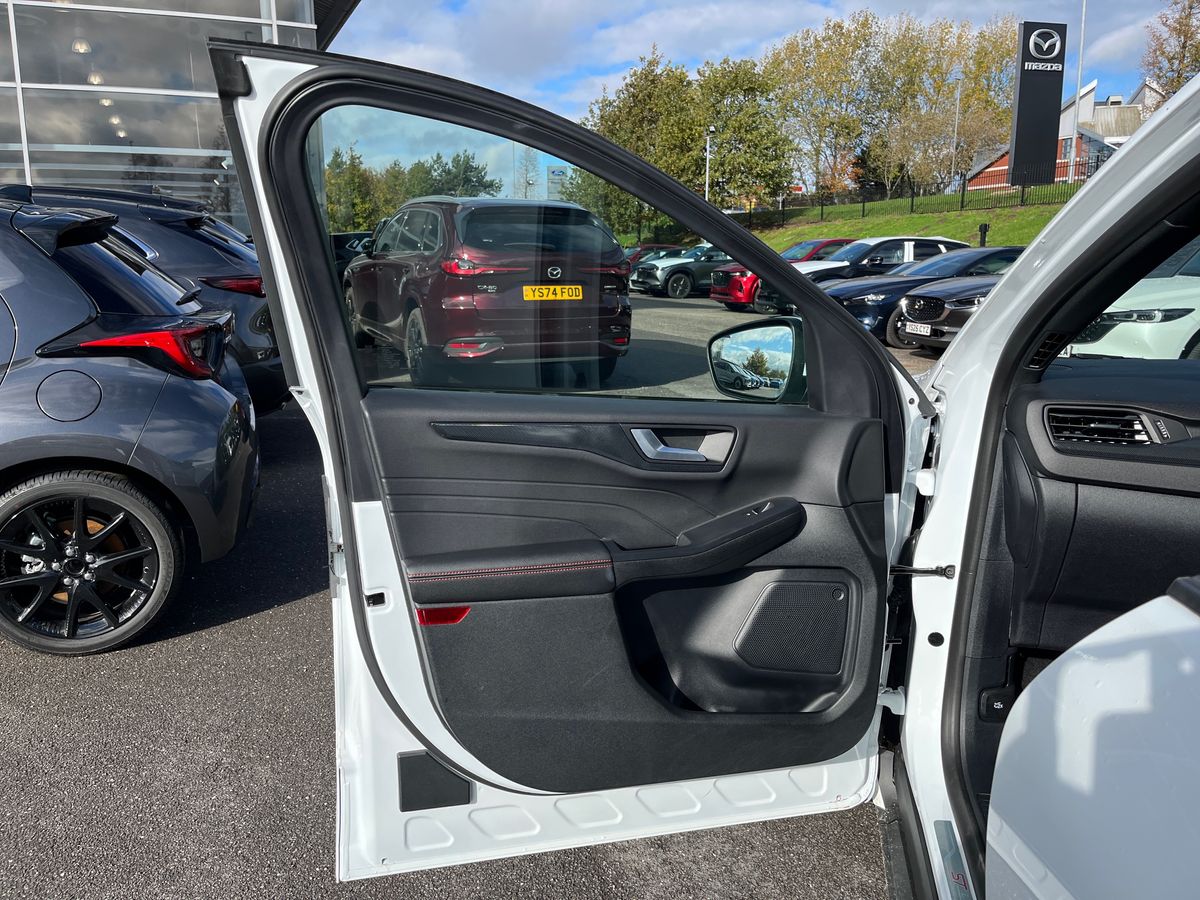 Used Ford Kuga 2023 for sale - 76341168: Photo 37