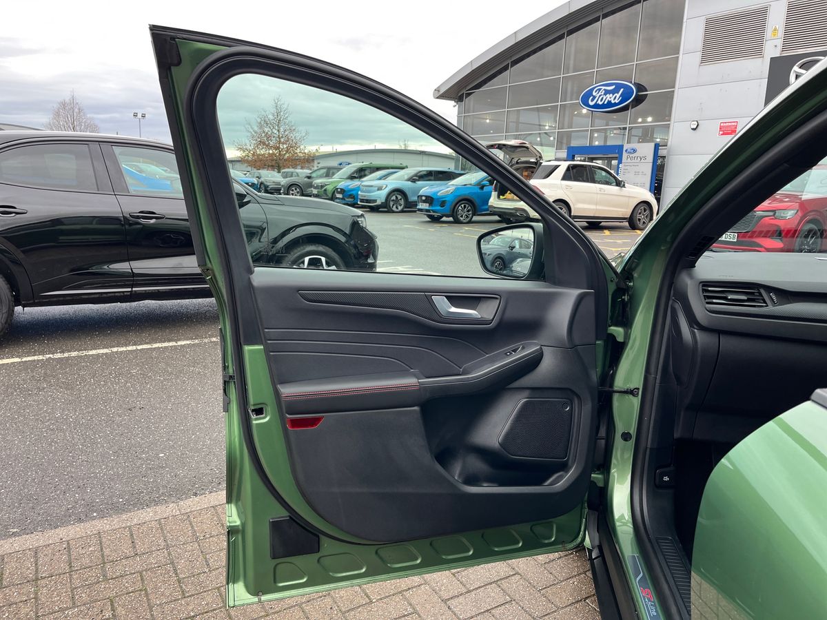 Used Ford Kuga 2024 for sale - 76958063: Photo 40