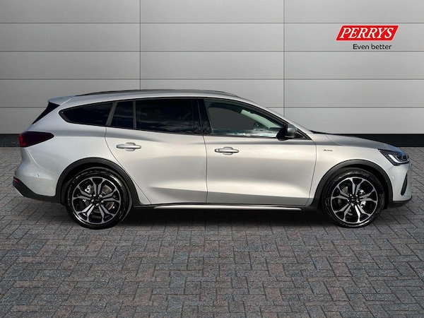 Used Ford Focus 2025 for sale - 76090281: Photo 3