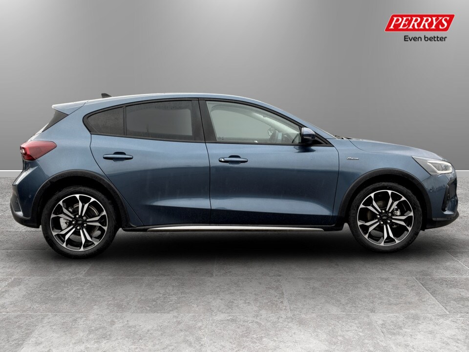 Used Ford Focus 2025 for sale - 78053926: Photo 8