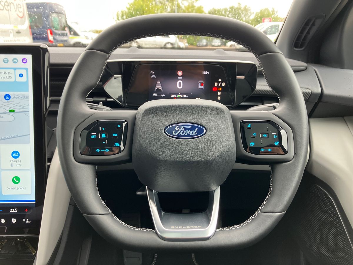 Used Ford Explorer 2025 for sale - 77125345: Photo 37