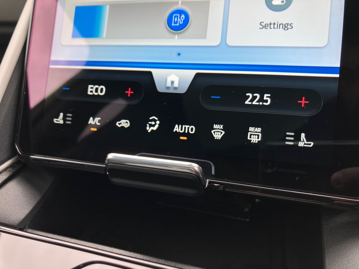 Used Ford Explorer 2025 for sale - 77125345: Photo 47