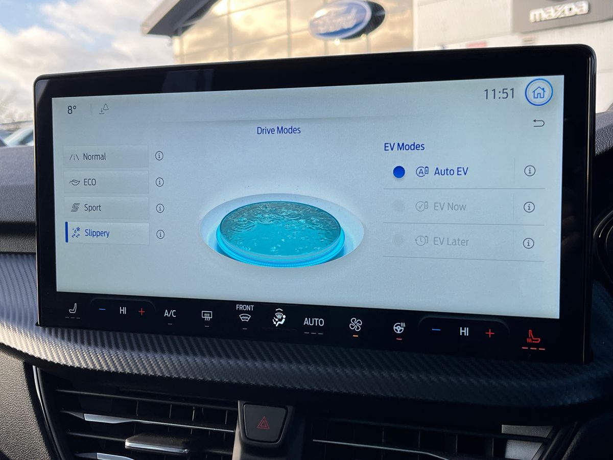 Used Ford Kuga 2025 for sale - 76905671: Photo 48