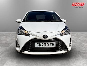 Used Toyota Yaris 2020 for sale - 78341582: Photo