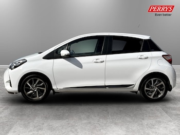 Used Toyota Yaris 2020 for sale - 78341582: Photo