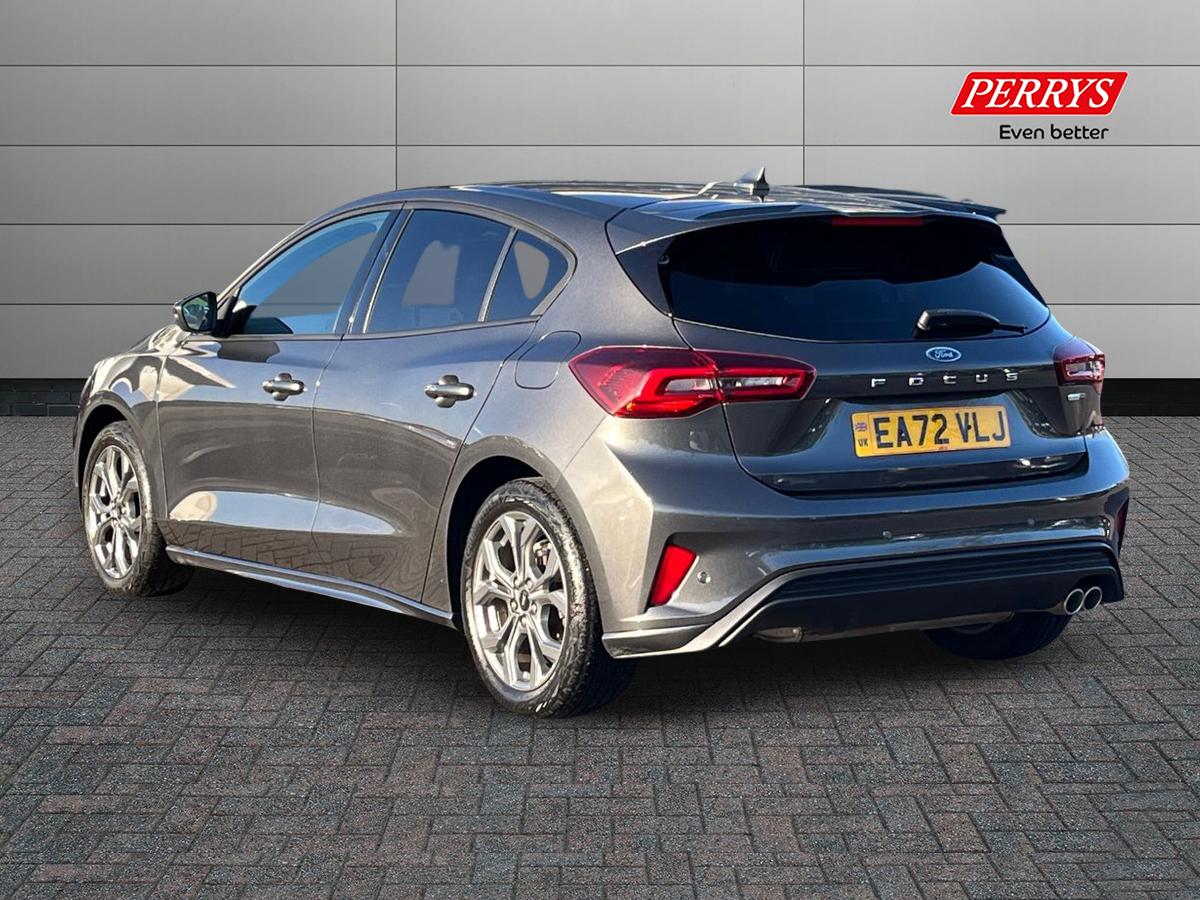 Used Ford Focus 2022 for sale - 77012087: Photo 2