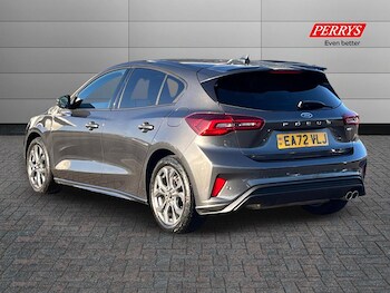 Used Ford Focus 2022 for sale - 77012087: Photo