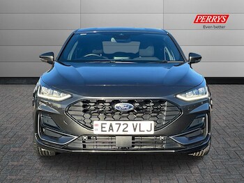 Used Ford Focus 2022 for sale - 77012087: Photo