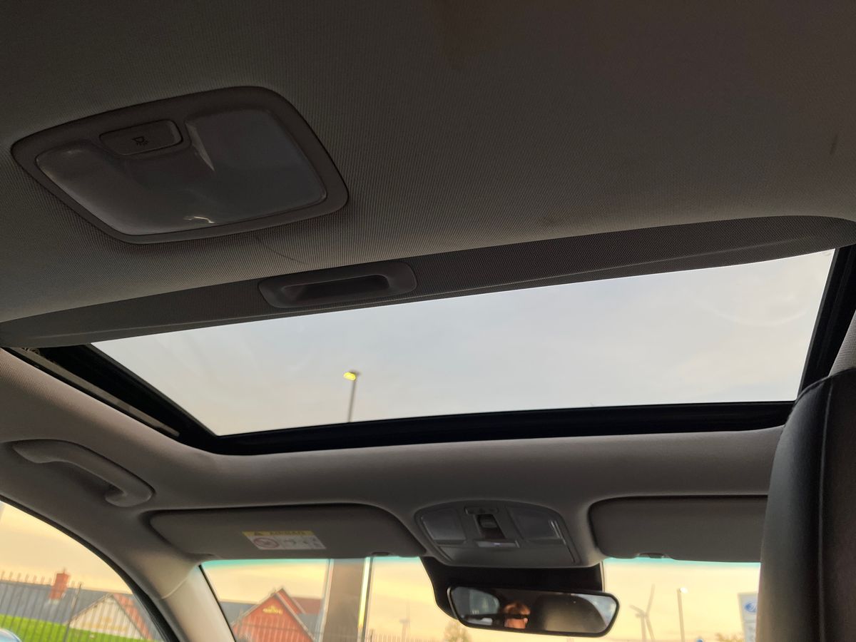 Used Hyundai KONA 2023 for sale - 76412806: Photo 31