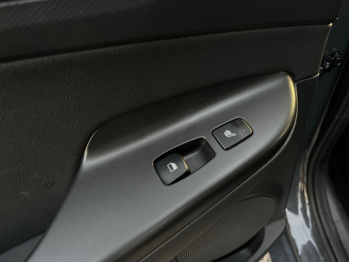 Used Hyundai KONA 2023 for sale - 76412806: Photo 33