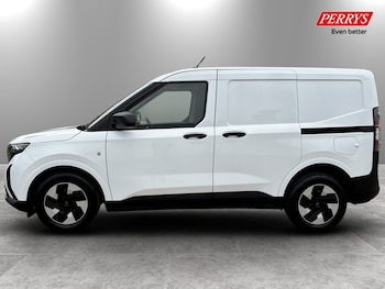 Used Ford Transit Courier 2025 for sale - 78775397: Photo