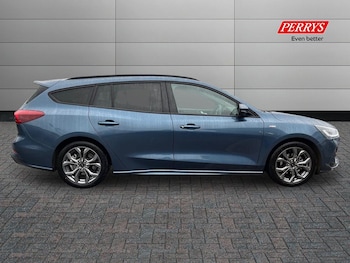 Used Ford Focus 2025 for sale - 76931839: Photo