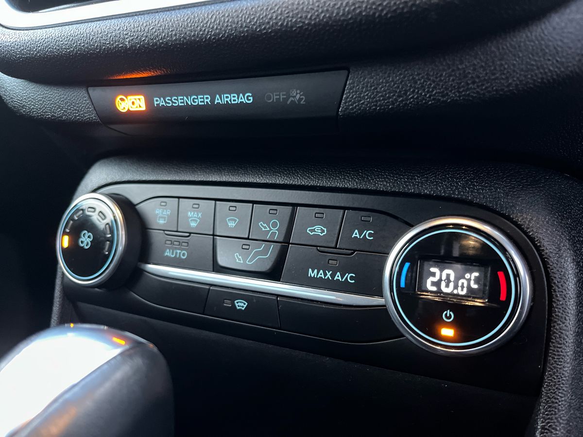 Used Ford Fiesta 2017 for sale - 77234159: Photo 12