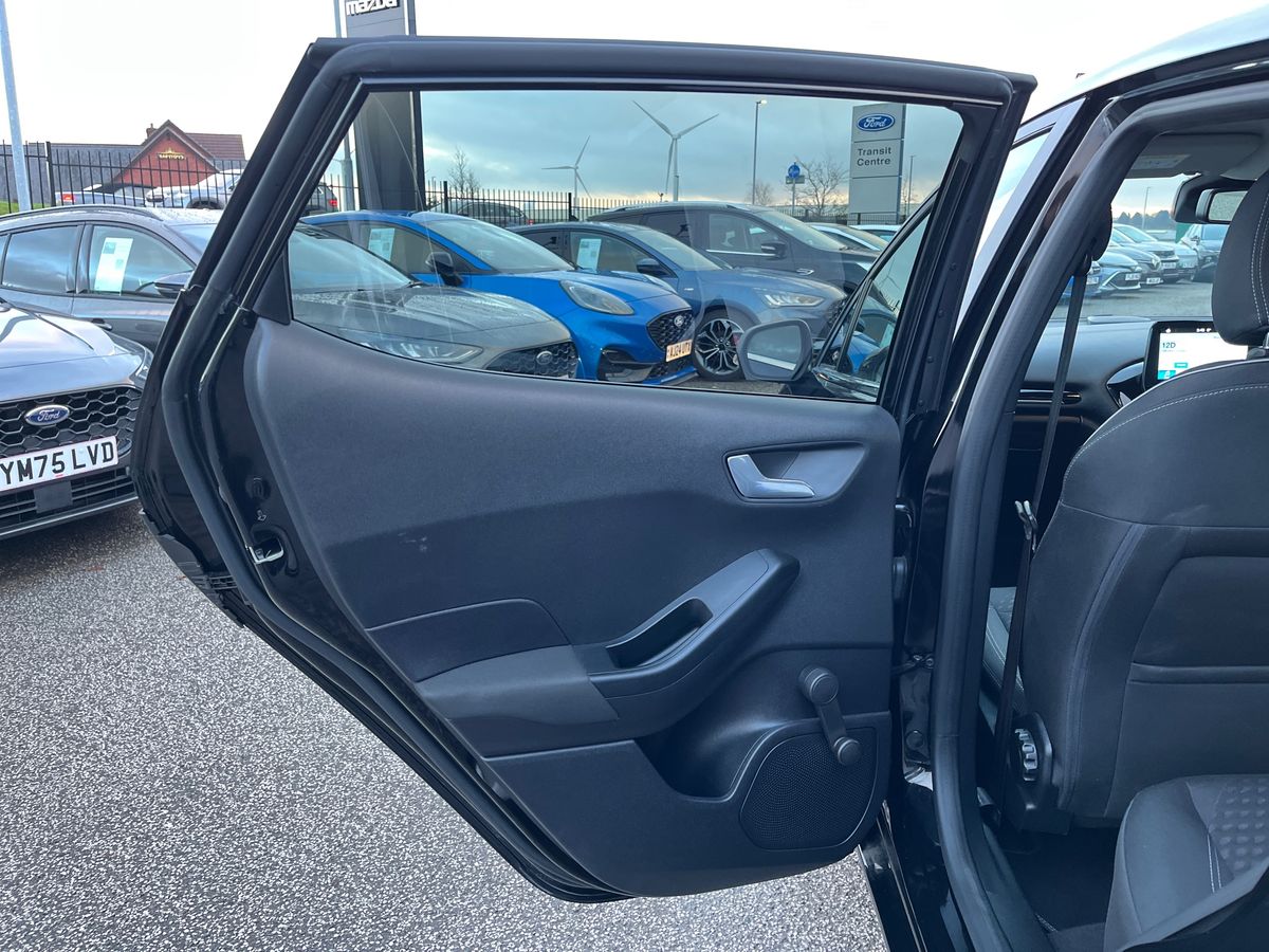 Used Ford Fiesta 2017 for sale - 77234159: Photo 28