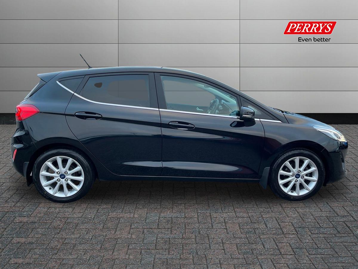 Used Ford Fiesta 2017 for sale - 77234159: Photo 3