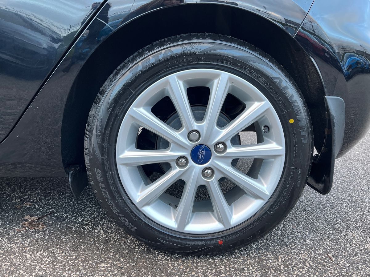 Used Ford Fiesta 2017 for sale - 77234159: Photo 7