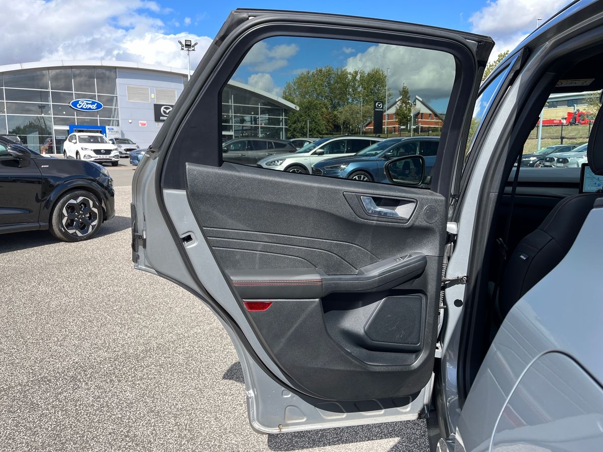 Used Ford Kuga 2025 for sale - 77125357: Photo 35