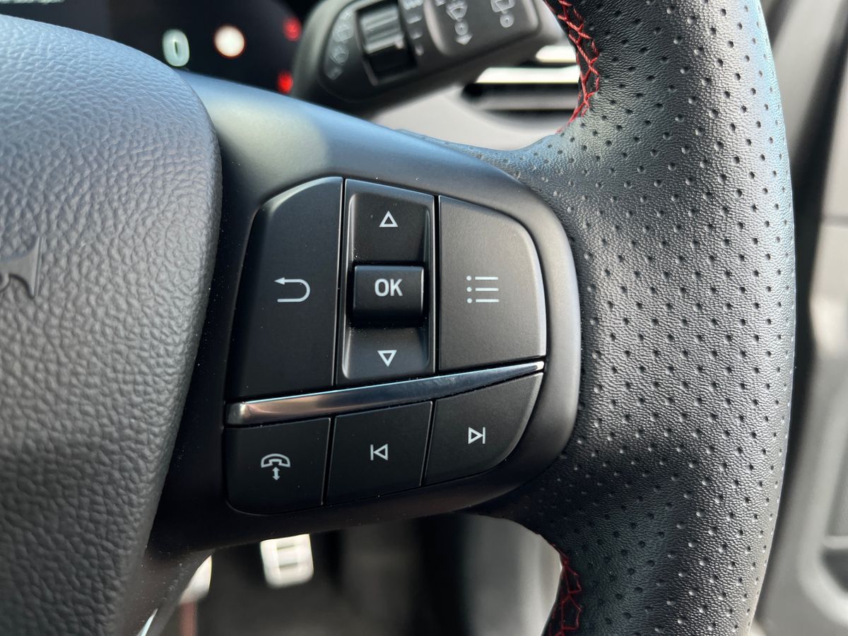 Used Ford Kuga 2025 for sale - 77125357: Photo 52