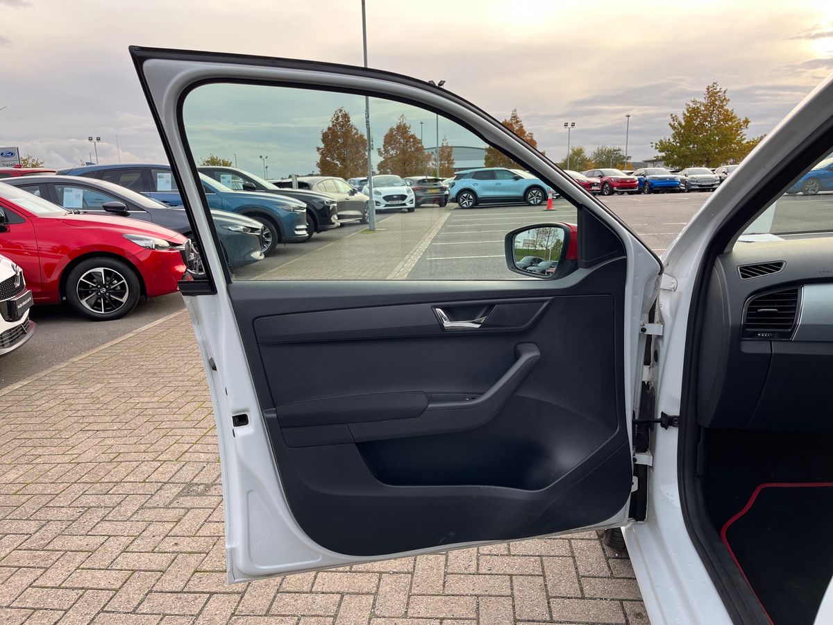 Used Skoda Fabia 2017 for sale - 76351893: Photo 29