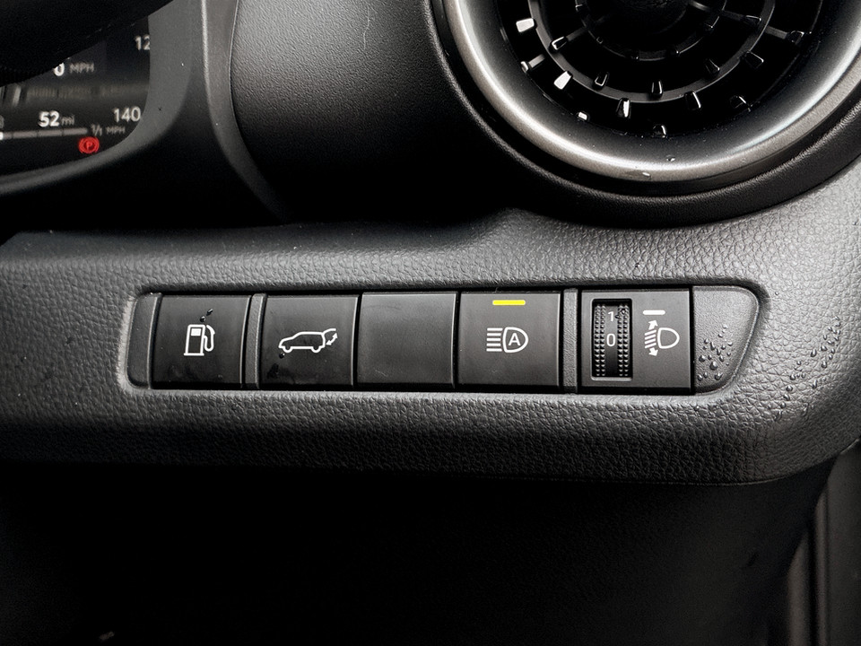 Used Toyota C-HR 2025 for sale - 77629568: Photo 43