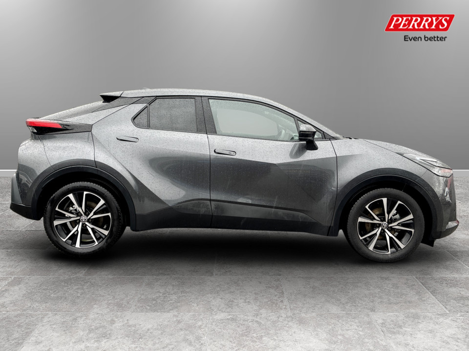 Used Toyota C-HR 2025 for sale - 77629568: Photo 8