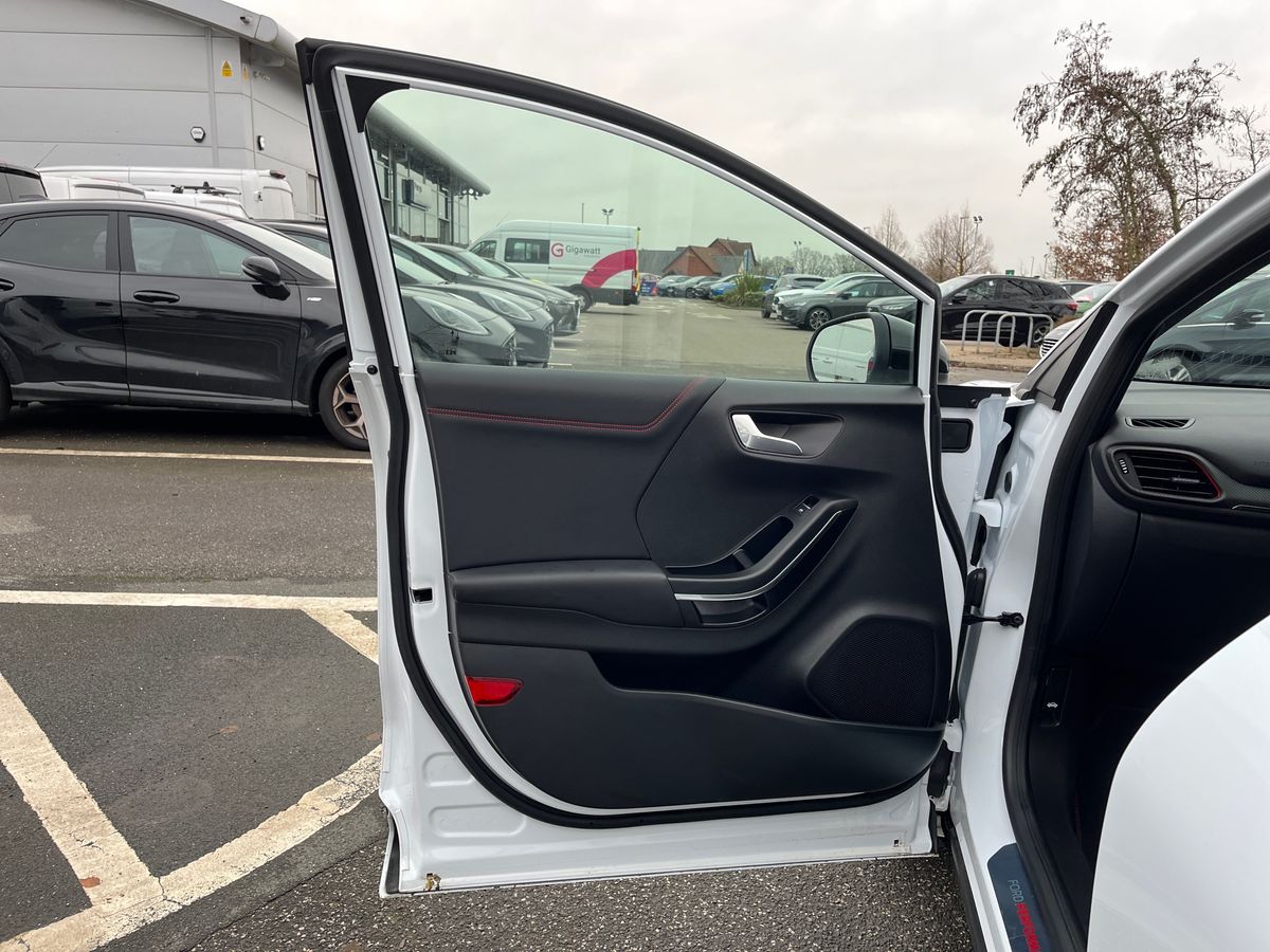 Used Ford Puma 2024 for sale - 77033753: Photo 32