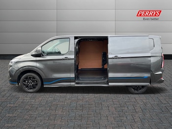 Used Ford Transit Custom 2024 for sale - 76412838: Photo