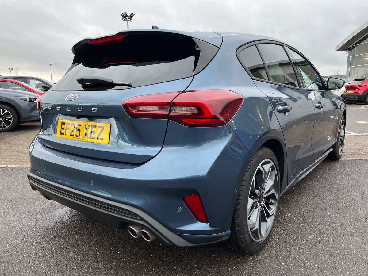 Used Ford Focus 2025 for sale - 76736005: Photo 24