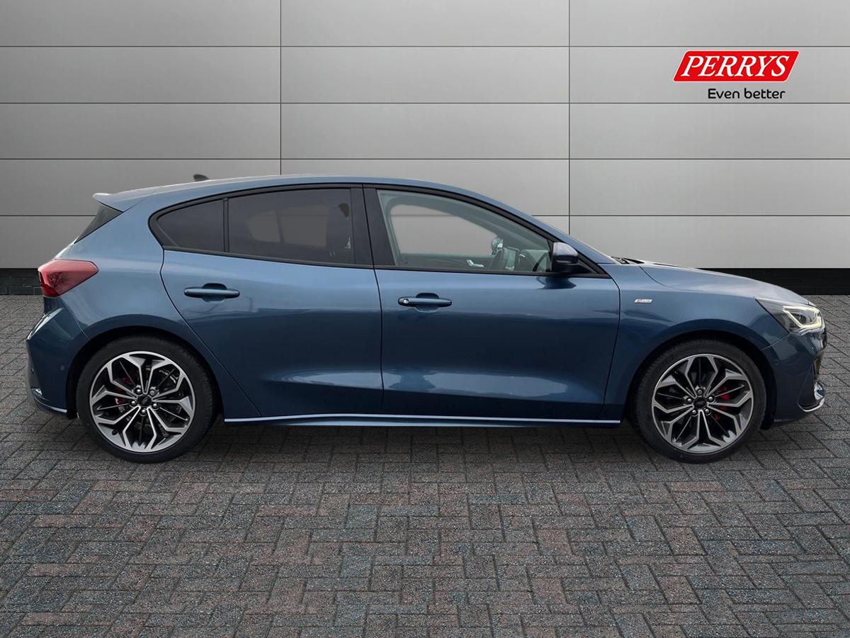 Used Ford Focus 2025 for sale - 76736005: Photo 3