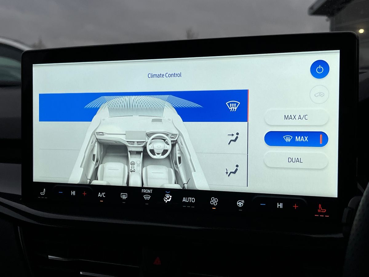 Used Ford Focus 2025 for sale - 76736005: Photo 41