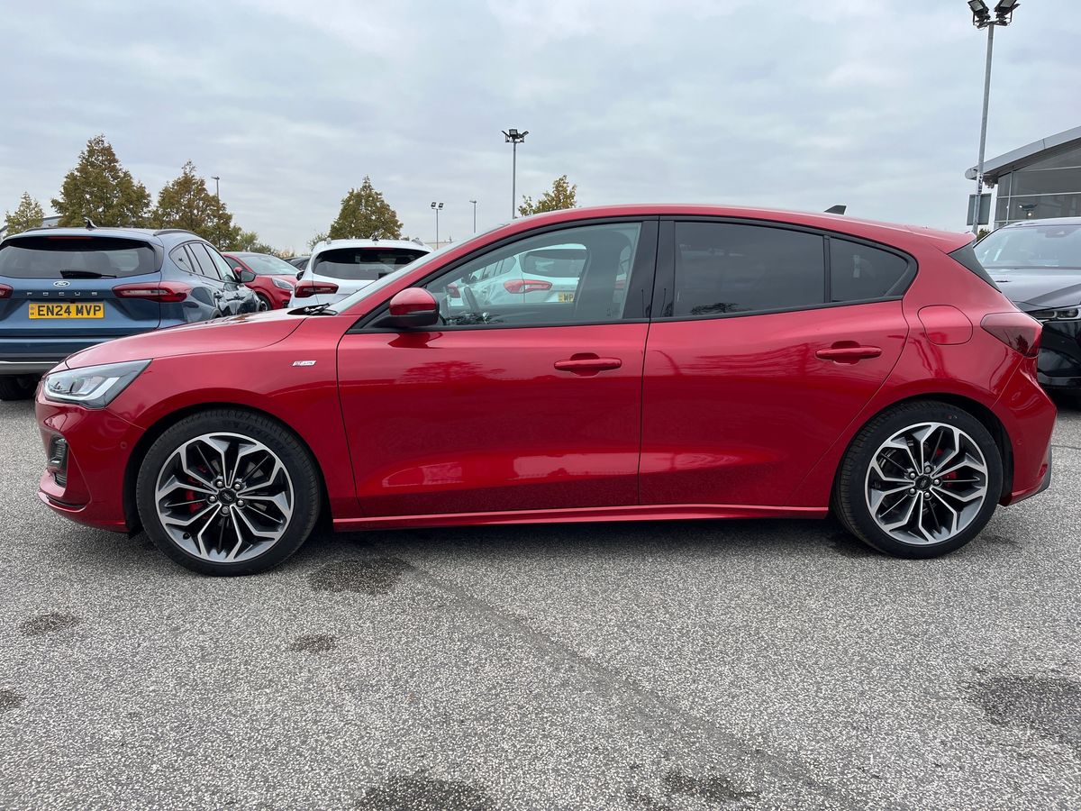 Used Ford Focus 2025 for sale - 76310961: Photo 26