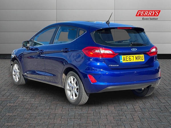 Used Ford Fiesta 2017 for sale - 76206791: Photo 2