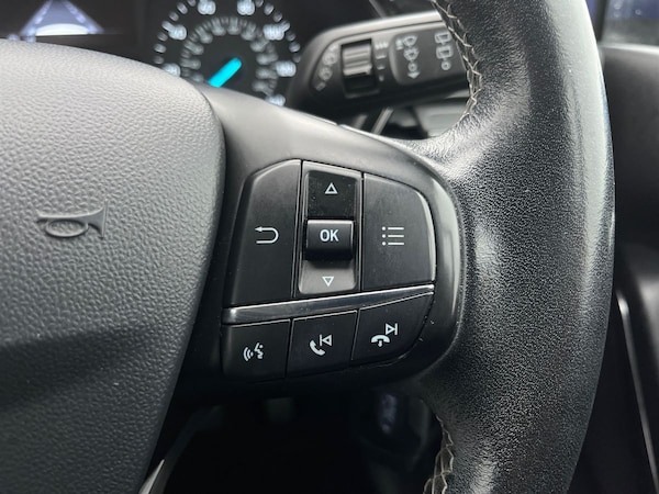 Used Ford Fiesta 2017 for sale - 76206791: Photo 40