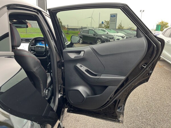 Used Ford Puma 2025 for sale - 76288285: Photo 32