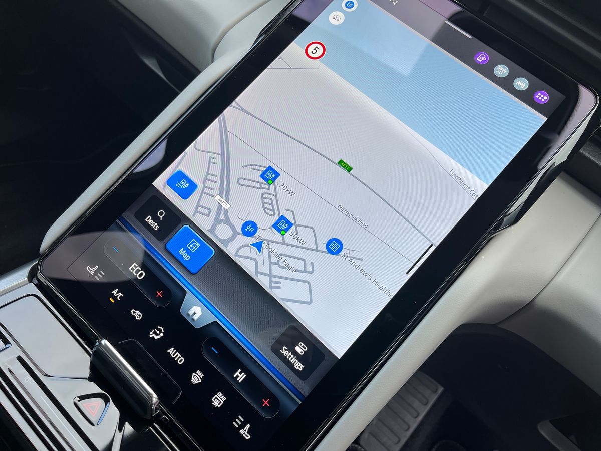 Used Ford Explorer 2025 for sale - 77125269: Photo 12